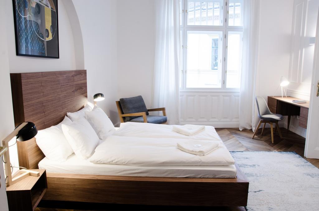 Luxury Apartment By Hi5 - Szervita Suite Budapest Exteriör bild