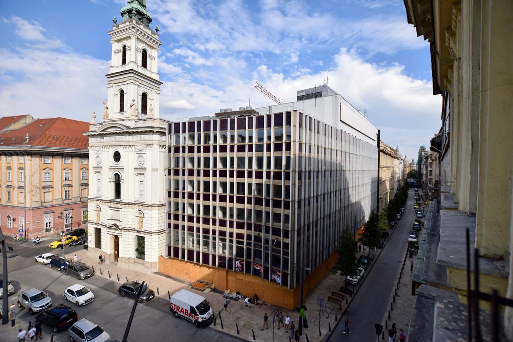 Luxury Apartment By Hi5 - Szervita Suite Budapest Exteriör bild
